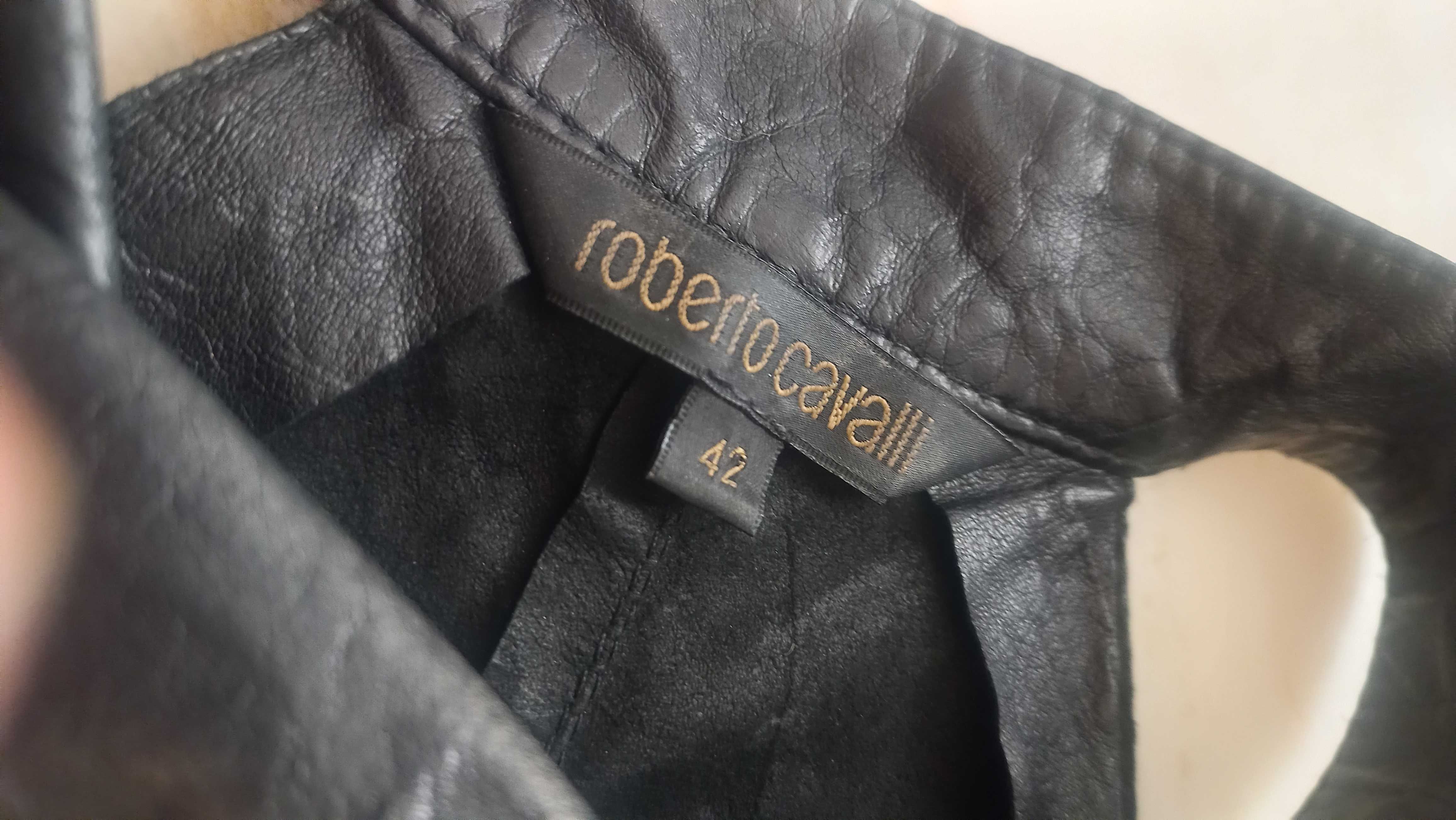 Подиумный кожаный жилет Roberto Cavalli черный с голограммой