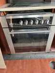 Kuchnia elektryczna z plyta indukcyjna