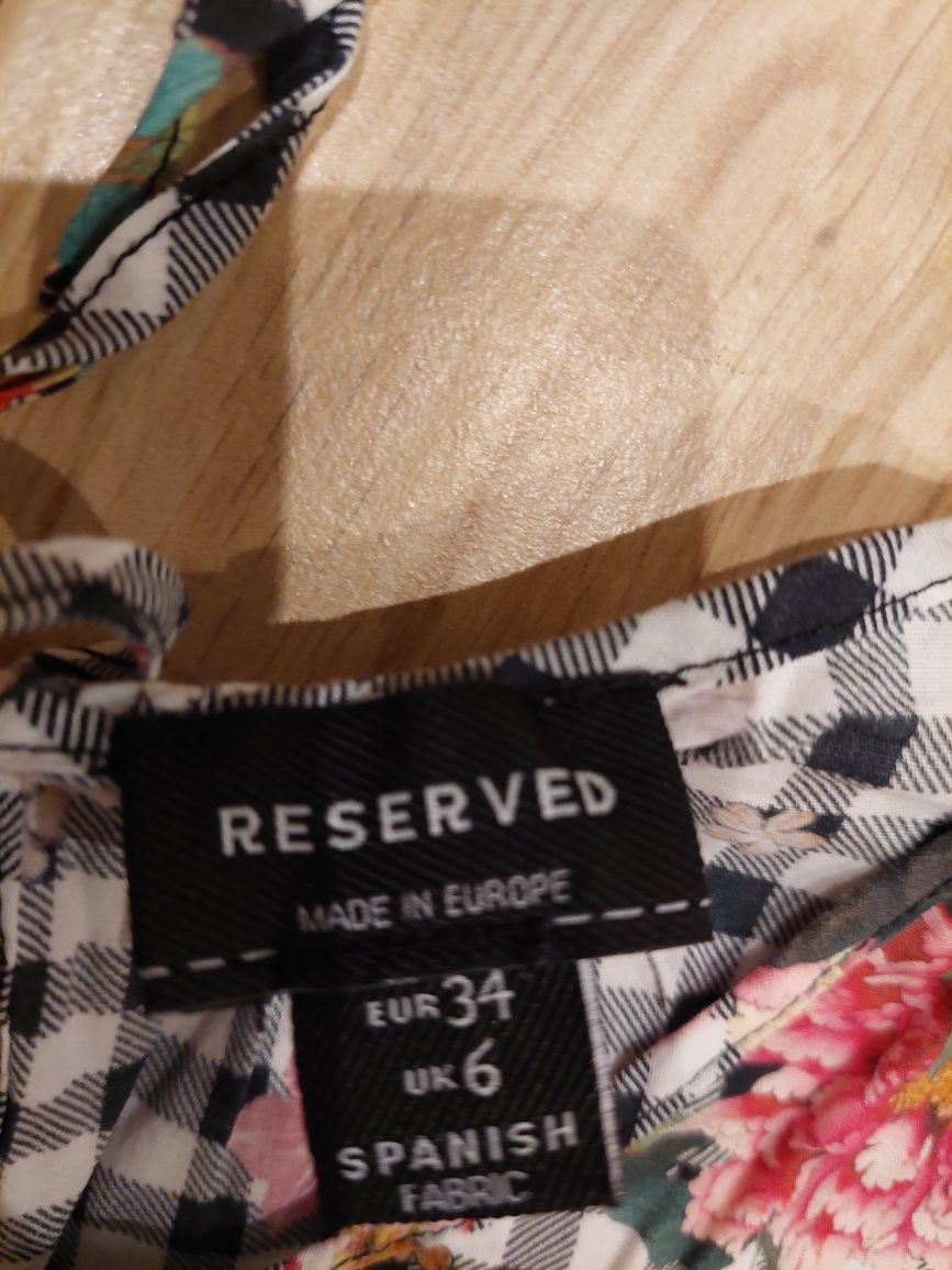 Bluzeczka Reserved