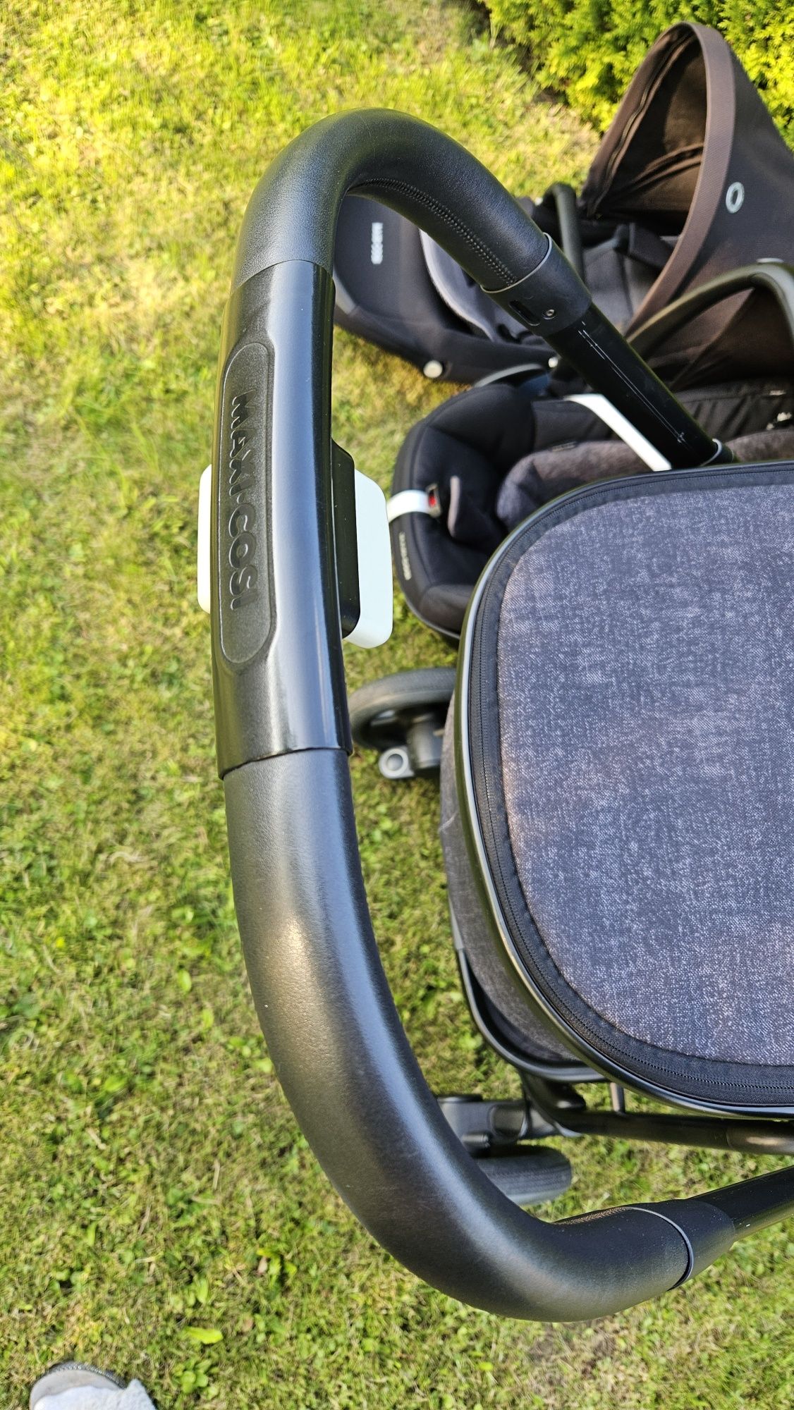 Wózek 3 w 1 Maxi Cosi Oria / Lila