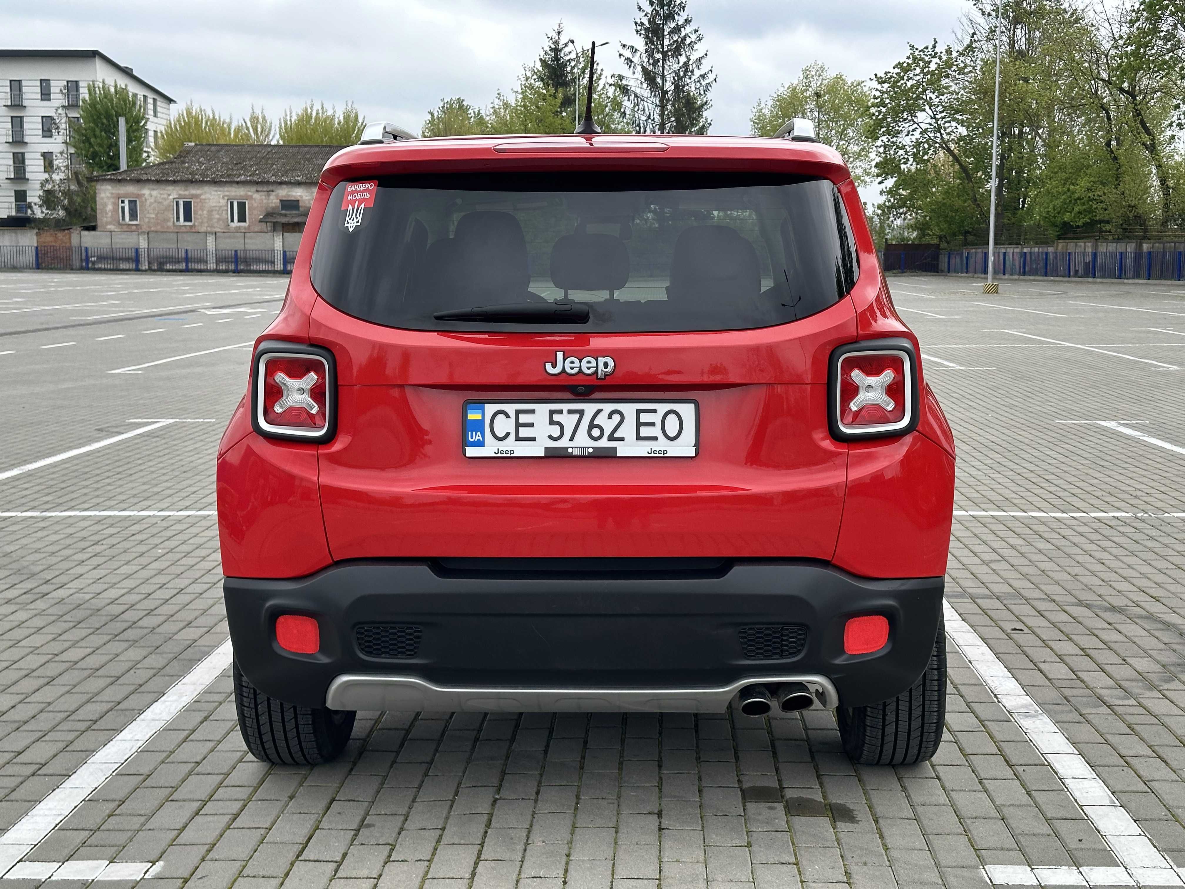 Продам Jeep Renegade 2015 Limited 2.4 автомат.