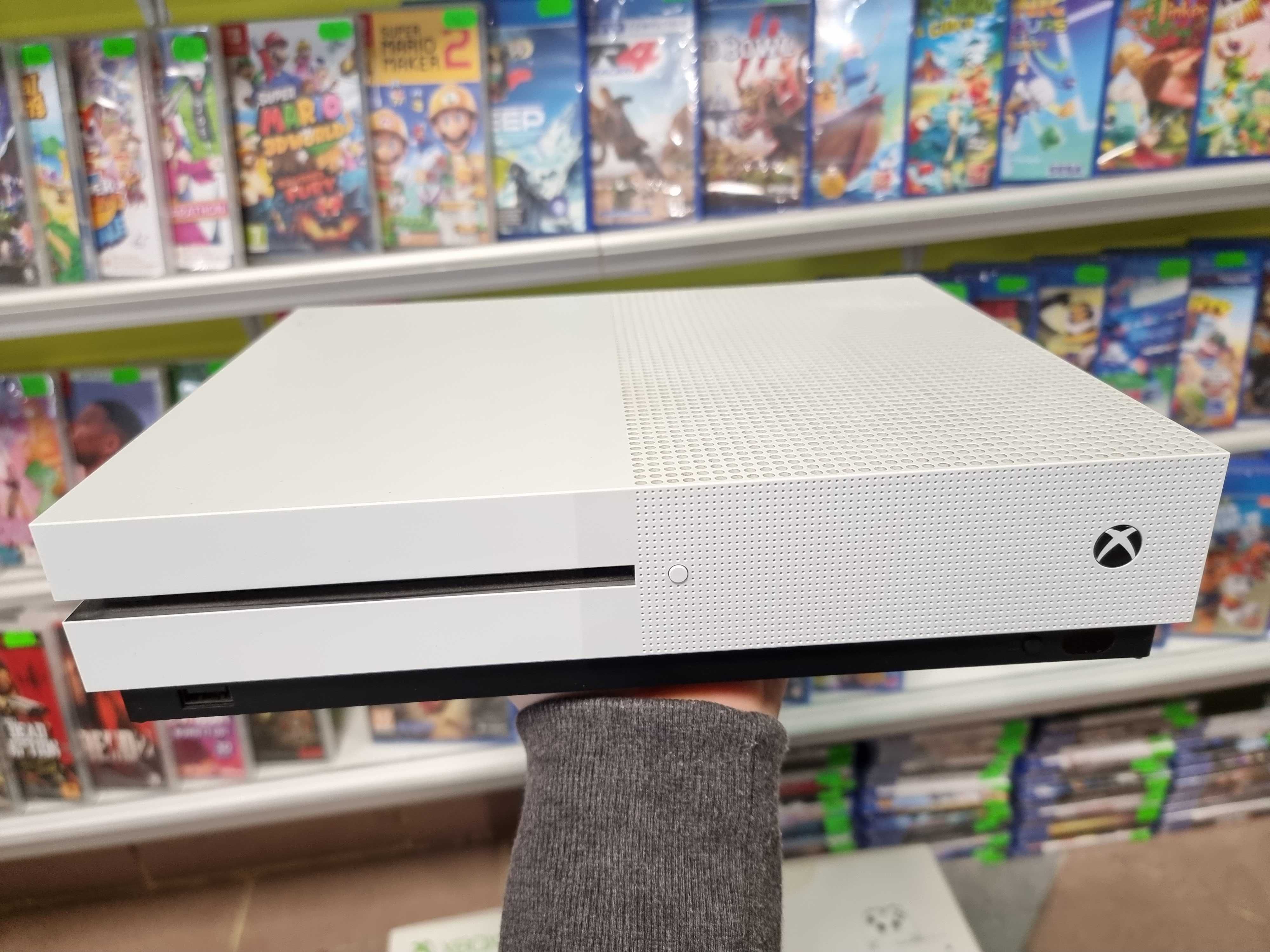 Zestaw dla dziecka Konsola Xbox One S 1TB + 5 gier dla dzieci ZAMIANA