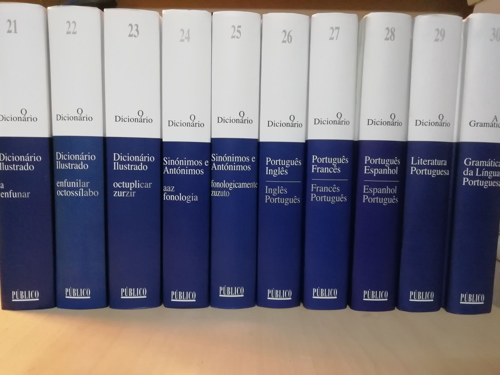 Enciclopédia completa Verbo / Publico