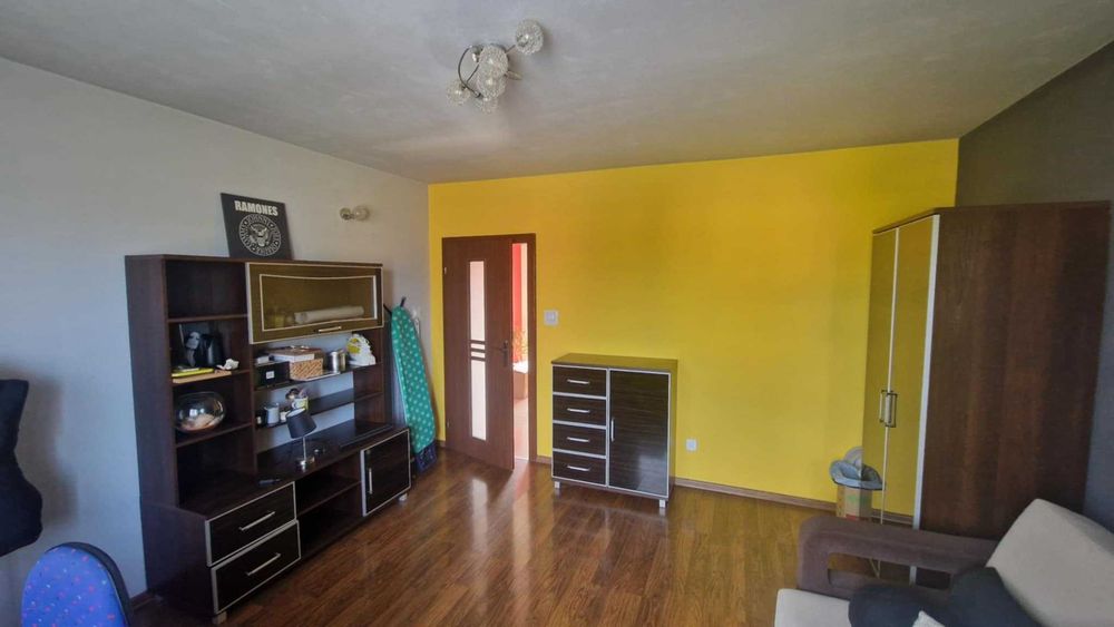 sprzedam TANIO caly zestaw mebli po generalnym remoncie