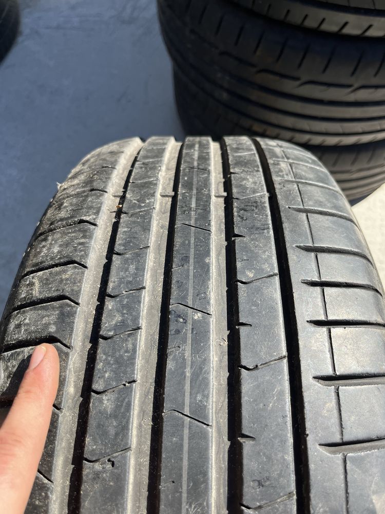 Opona pojedyncza Pirelli PZero 245/45R18 100Y