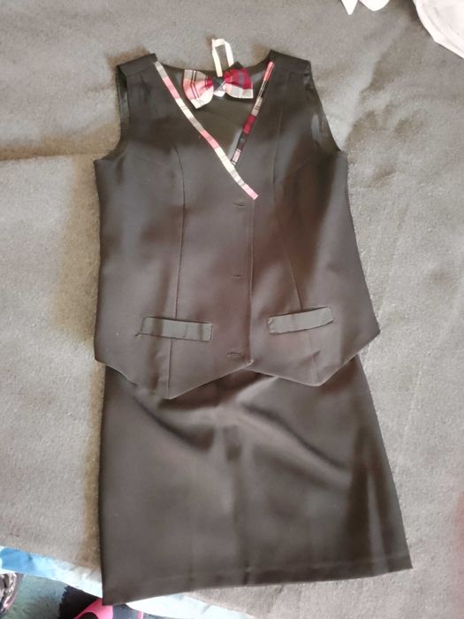 Форма для офіціанта нова