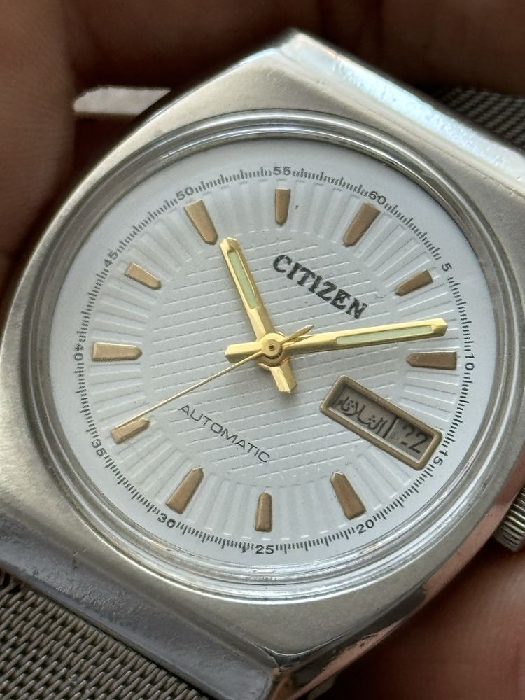 Relógio mecânico Citizen automatic - arabic day date
