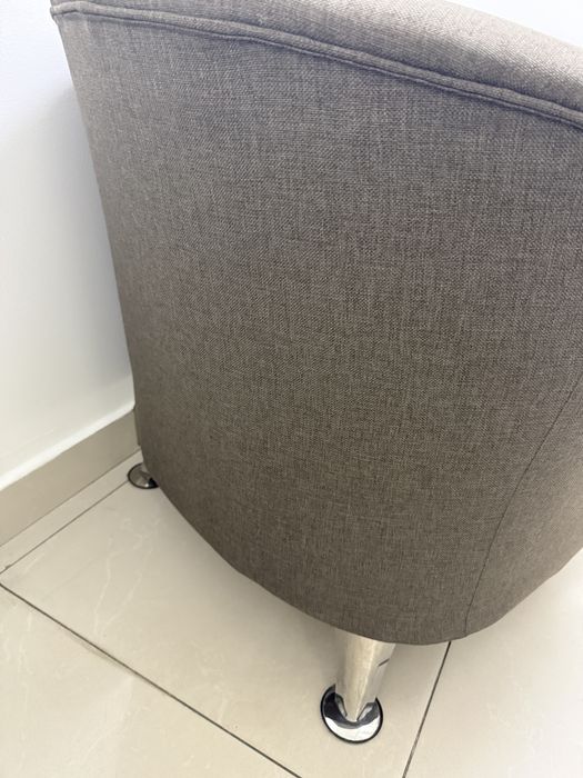 Крісло мʼяке темне