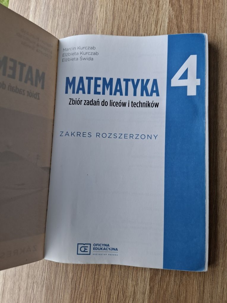 Zbiór zadań "matematyka 4" Pazdro