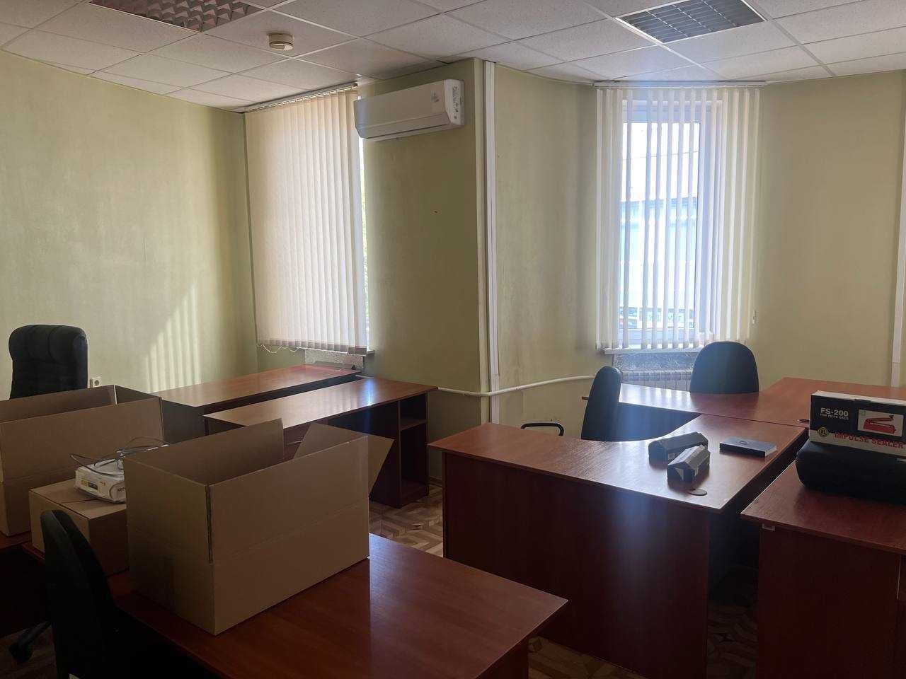 Продаж ОСЗ, Виноградар, 0,1120га, 621м2, офісно–виробнича будівля БЕЗ%