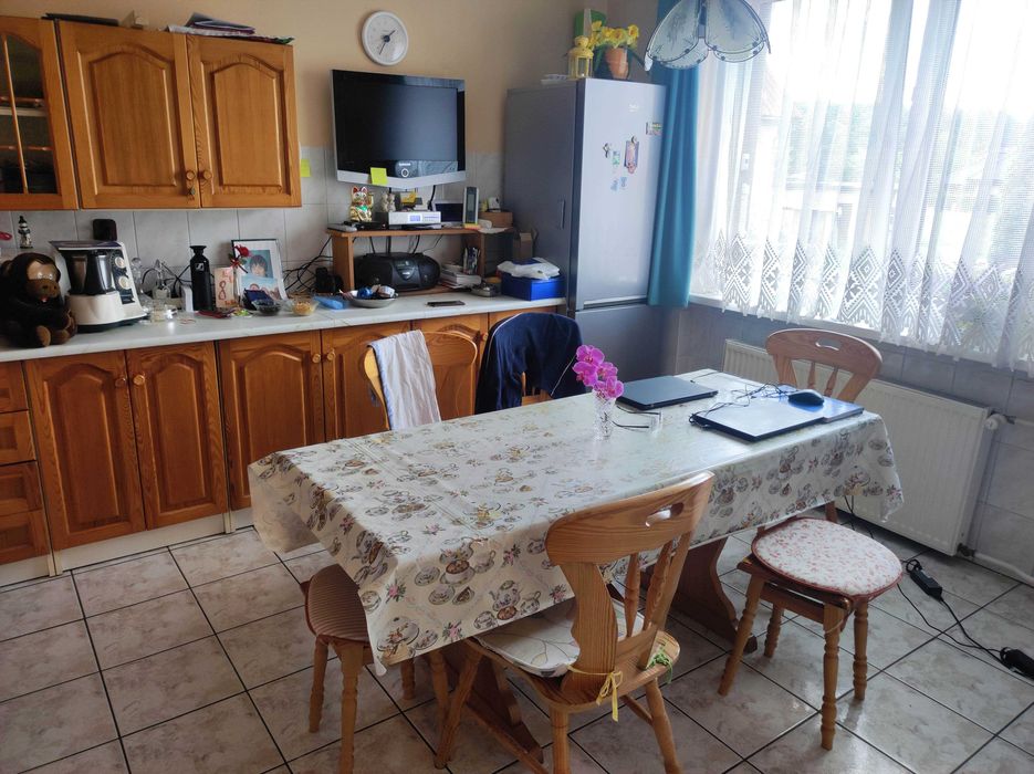 Dom z ogrodem i garażem w Kartuzach, w pobliżu jeziora