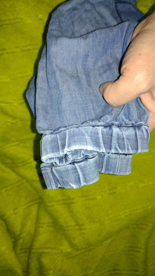 Spodnie 3/4 po kolana niebieskie 80 jak jeans