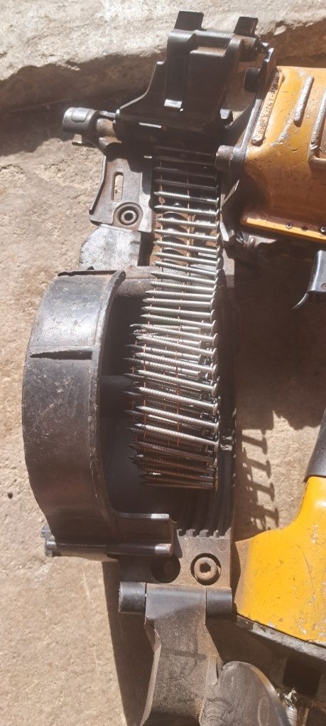 Gwoździarka Bostitch n70