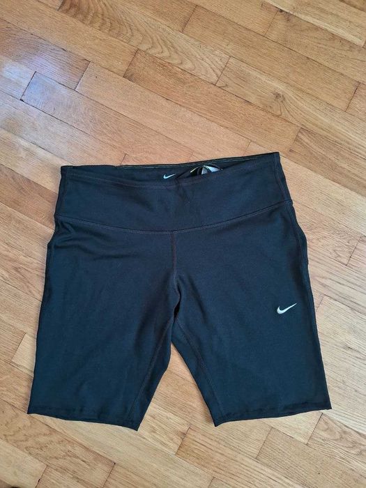 Велосипедки Nike