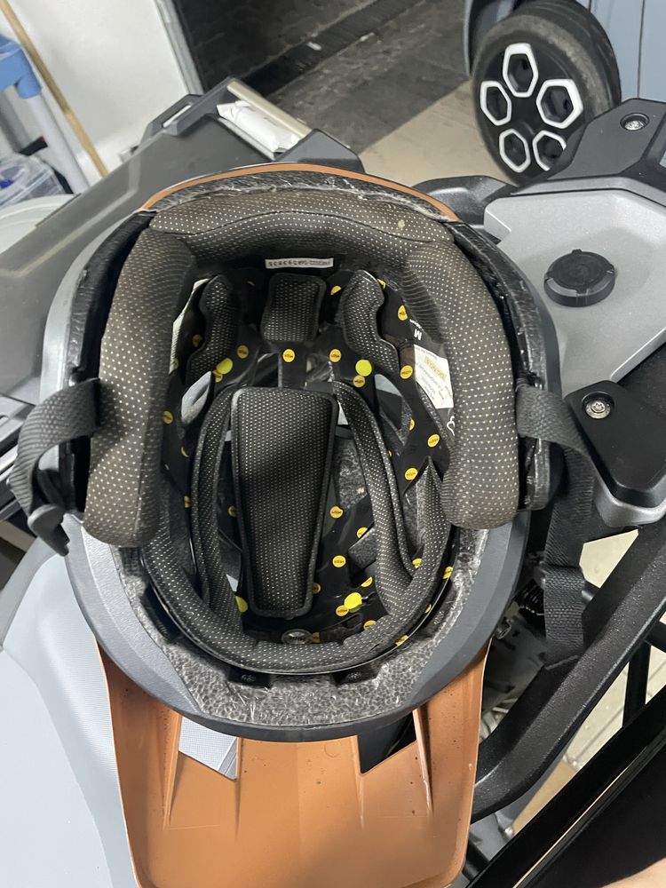 Capacete fox, tamanho M