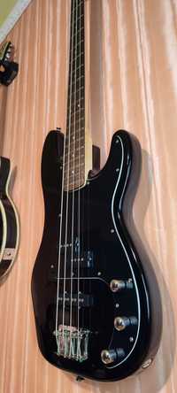 Squier by Fender Affinity Precision Bass/Бас-гитара