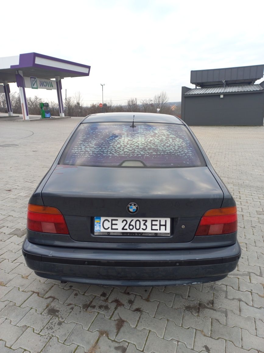 Продам BMW e39 2.5 бенз/газ