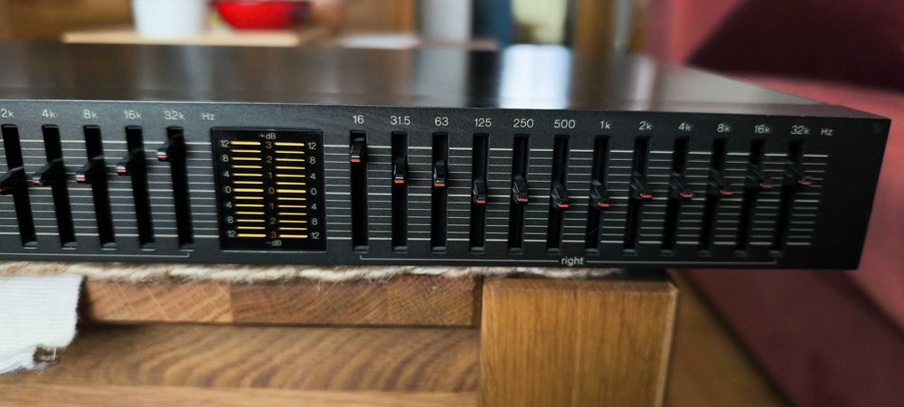 Korektor Technics SH-8045