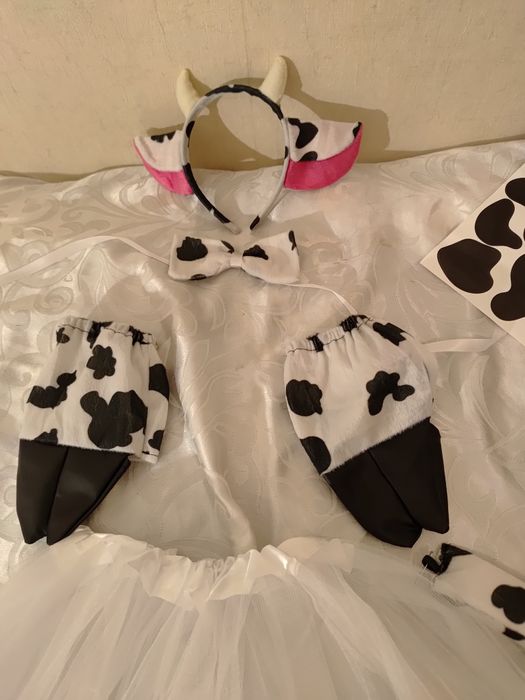 Świetny strój przebranie krowa krówka raciczki ogon 6 części uniwersal