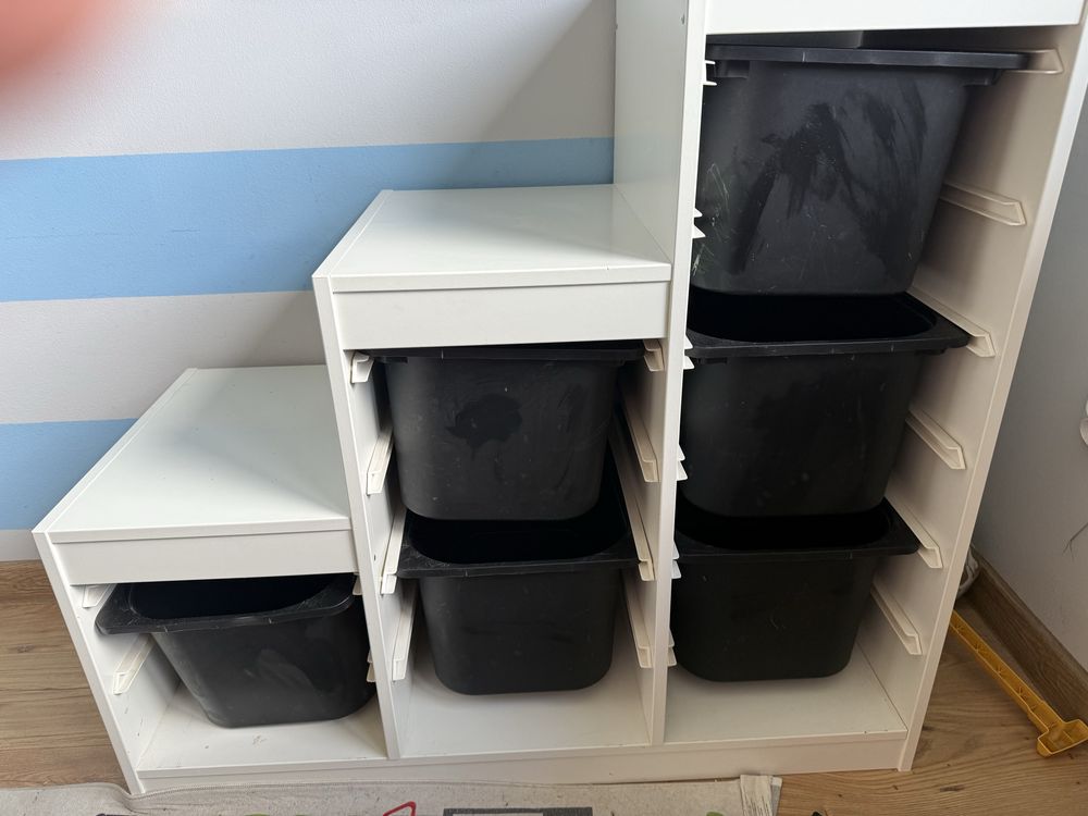 Ikea trofast regal pojemniki