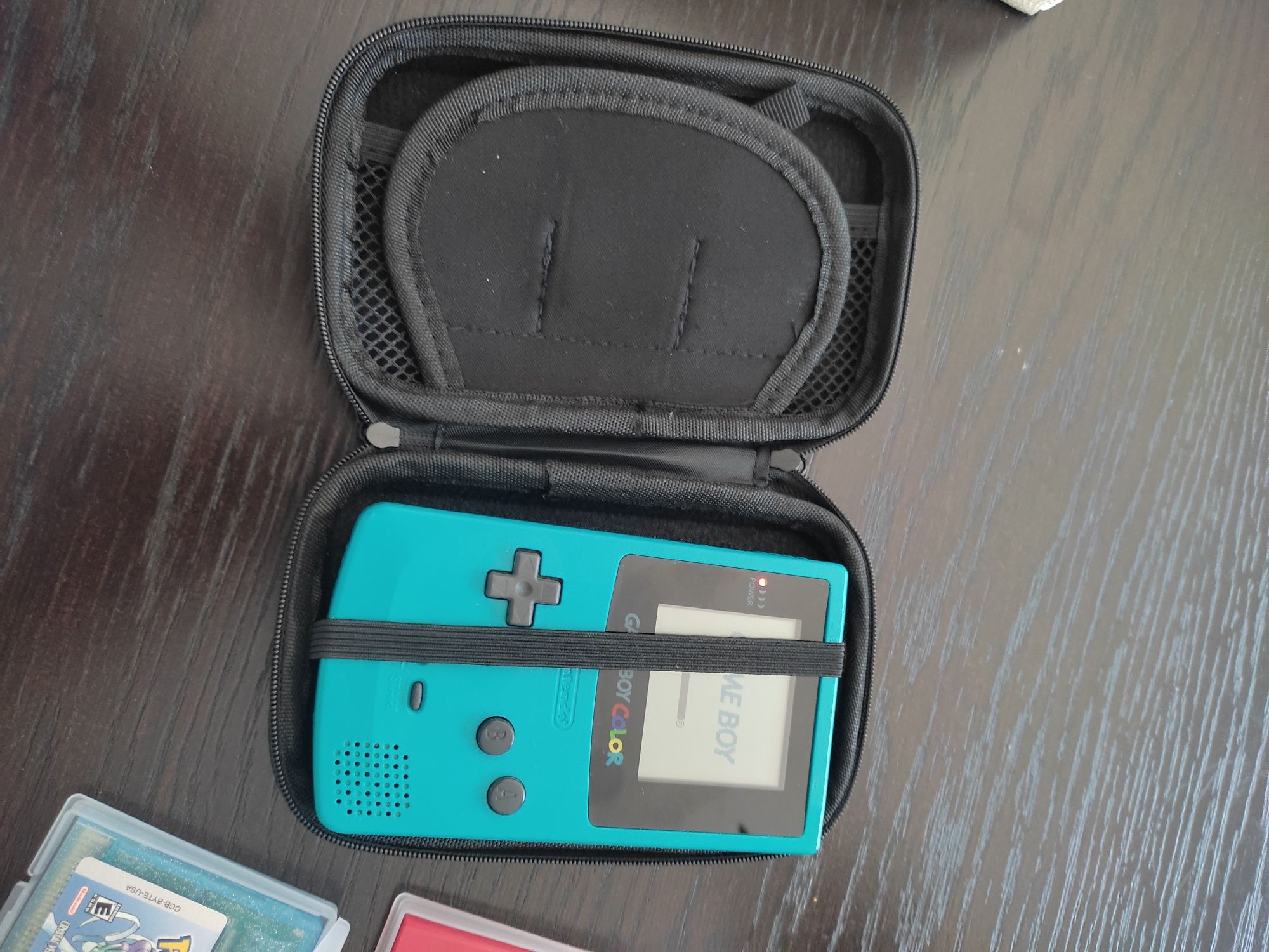 Pack Gameboy color azul com 7 jogos Pokémon cabo link e bolsa