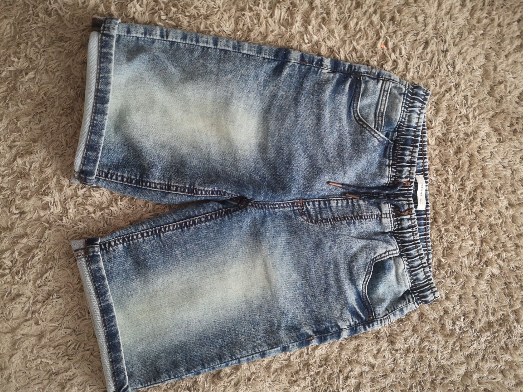 Шорты джинсовые  Reserved р. 158 на хлопчика джинсовые шорты