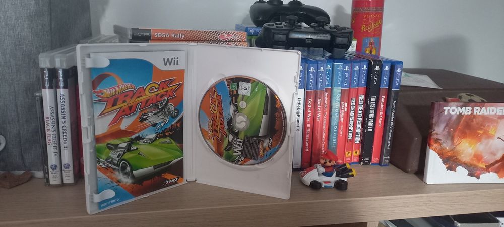 Jogo Nintendo Wii Hot Wheels Track Attack