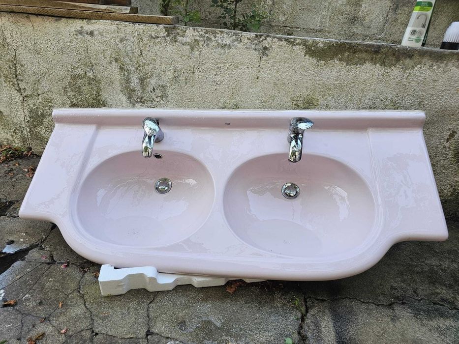 Lavatório duplo Roca