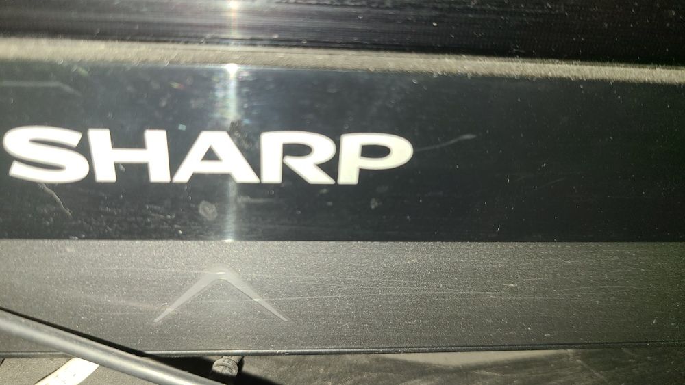 Телевизор Sharp  60 модель 740 с наличием 3д