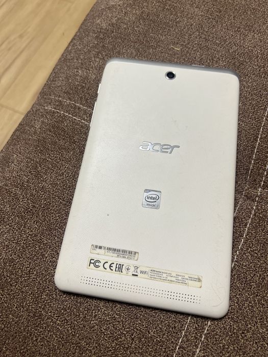 Планшет      Acer
