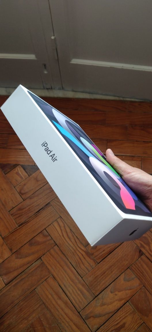 Caixa iPad Air 4 (64gb)