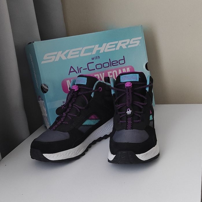 Демісезонні кросівки Skechers, 38 розмір
