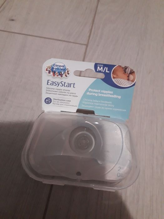 Nowe nakładki silikonowe na piersi sutki M/L
