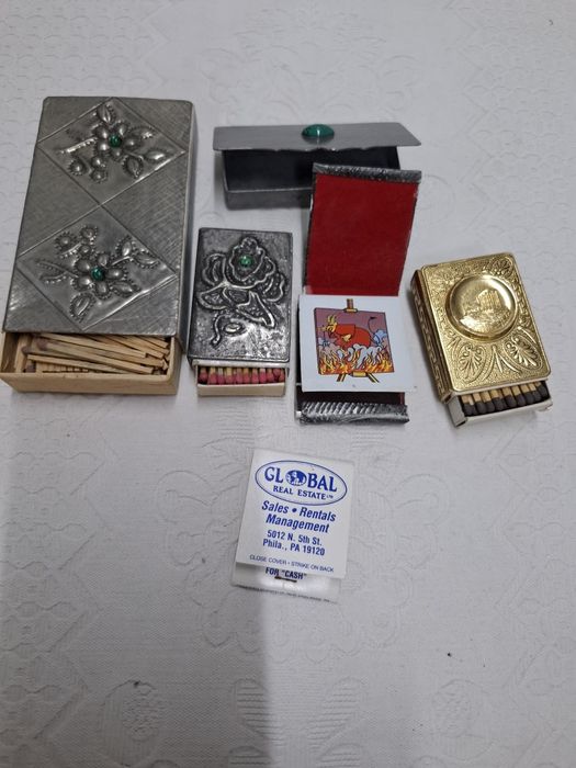 Caixa de fósforos antigas e especiais