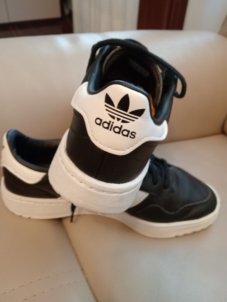 Sapatilhas ADIDAS originais 38 2/3