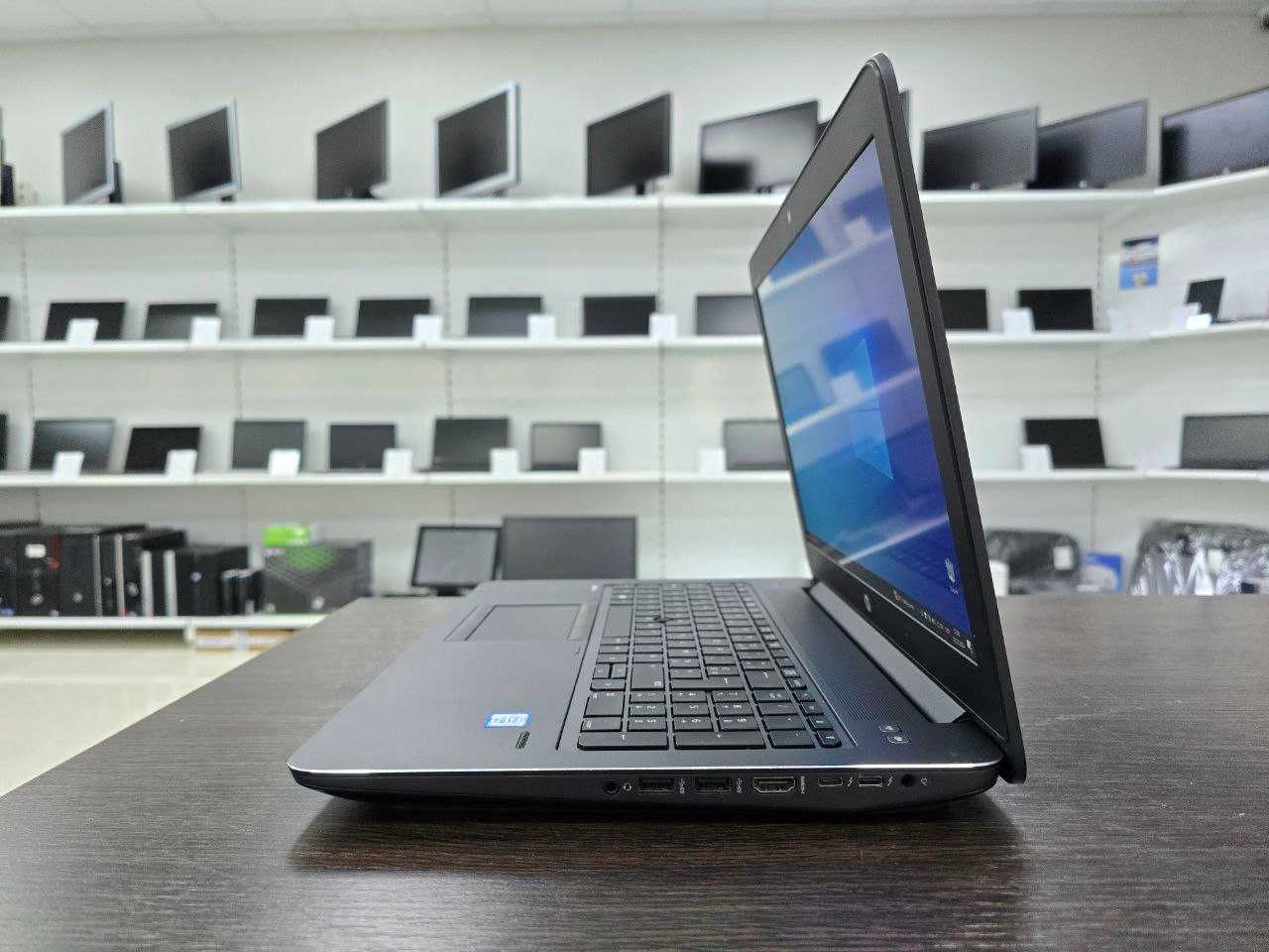 Потужний ноутбук HP ZBook 15 G3 (E3-1505M/32Gb DDR4/512SSD/M1000-2Gb)