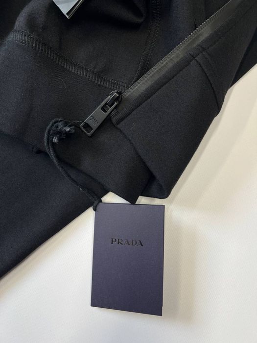 Спортивний костюм чоловічий Prada