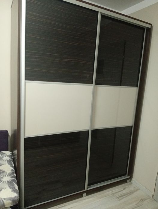 Zestaw mebli szafa  przesuwna komoda brąz beż połysk