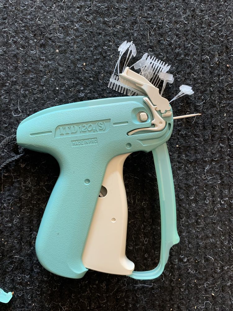 Metkownica pistolet do metkowania