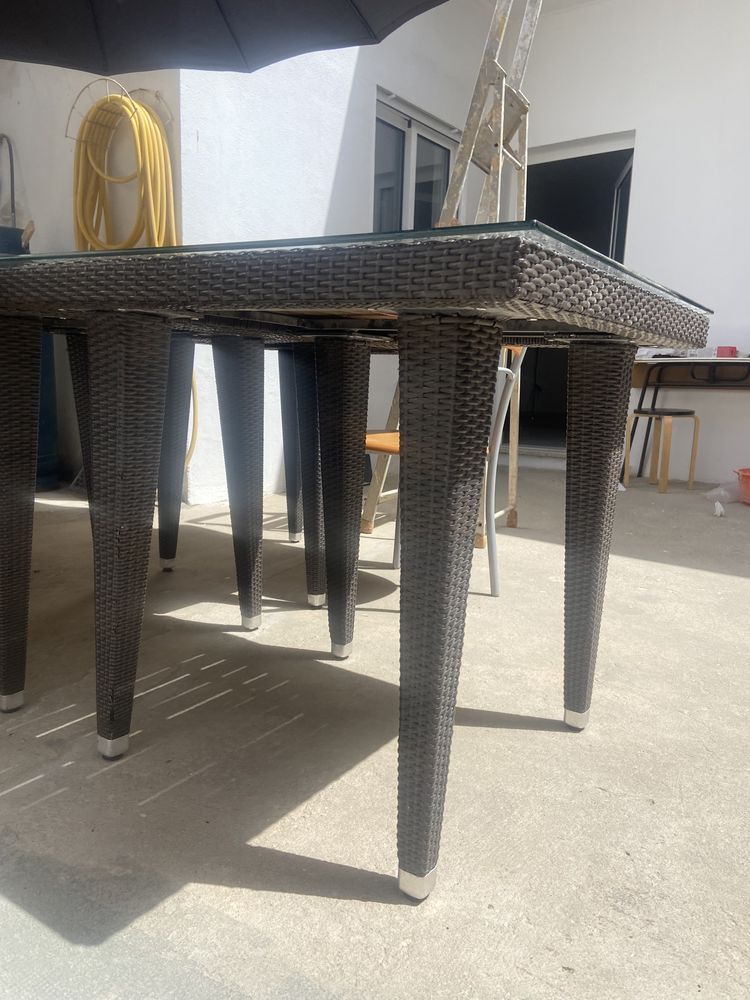 Mesa de Jardim com vidro