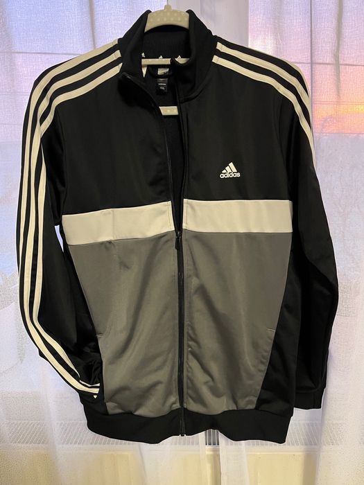 Dres męski Adidas 176 cm rezerwacja