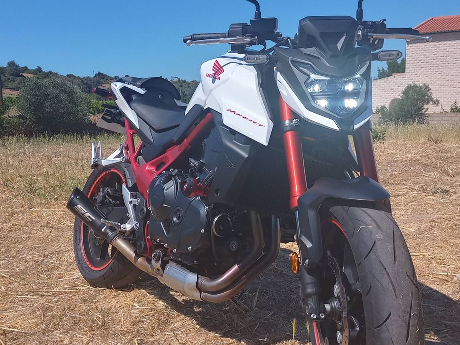 Hornet 750 super nova.