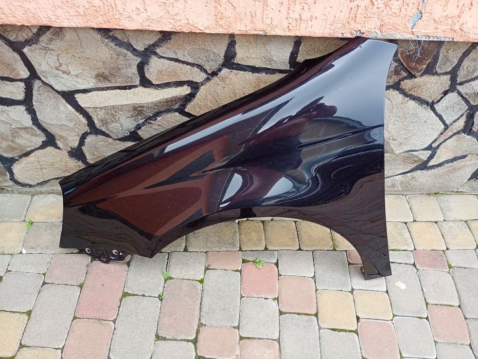 Крило гольф 5 хетчбек універсал