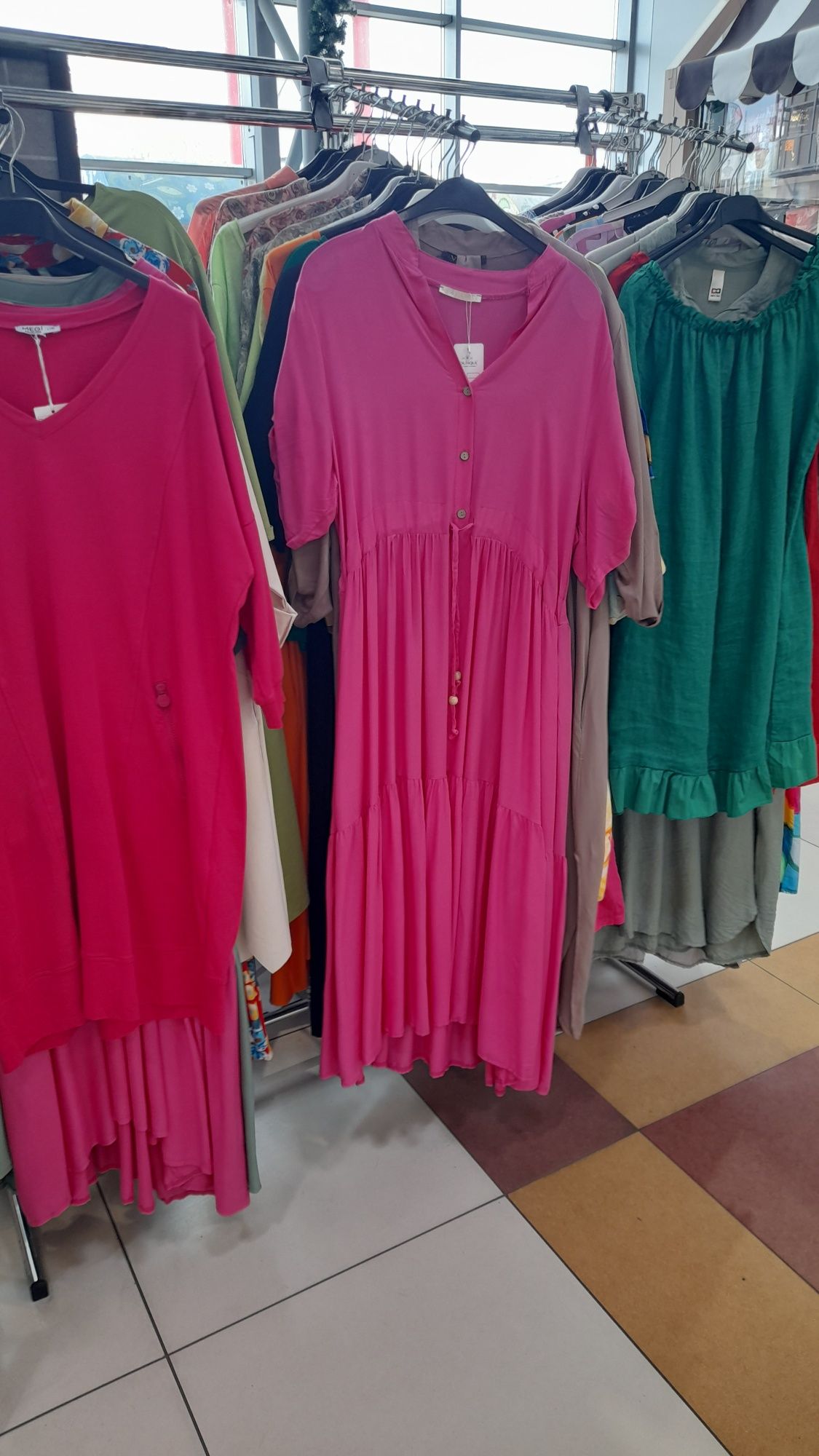 Pakiet nowej odzieży damskiej