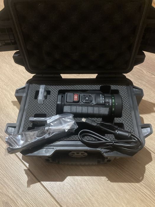 Кольорова камера нічного бачення SIOnyx Aurora cdv 100 c