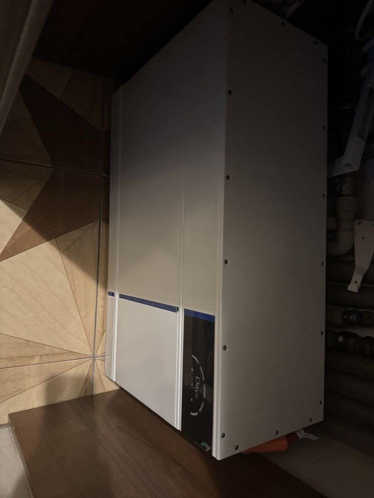Акумулятор DEYE AI-W5.1 LiFePO4 51.2v 100AH, 5,12 кВт год. 39700 грн.