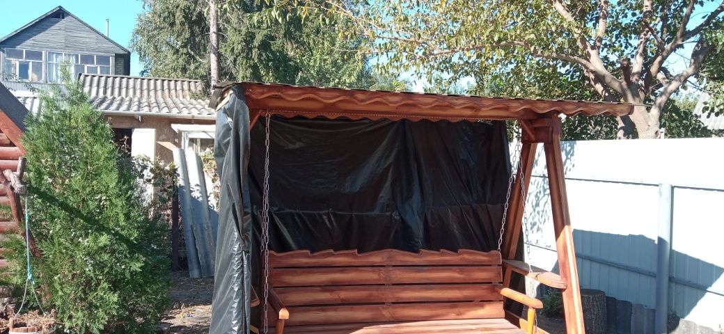 Качели беседки домики душ туалет из натульного дерева