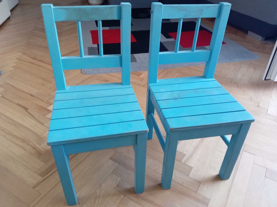 Krzesełko drewniane dziecięce