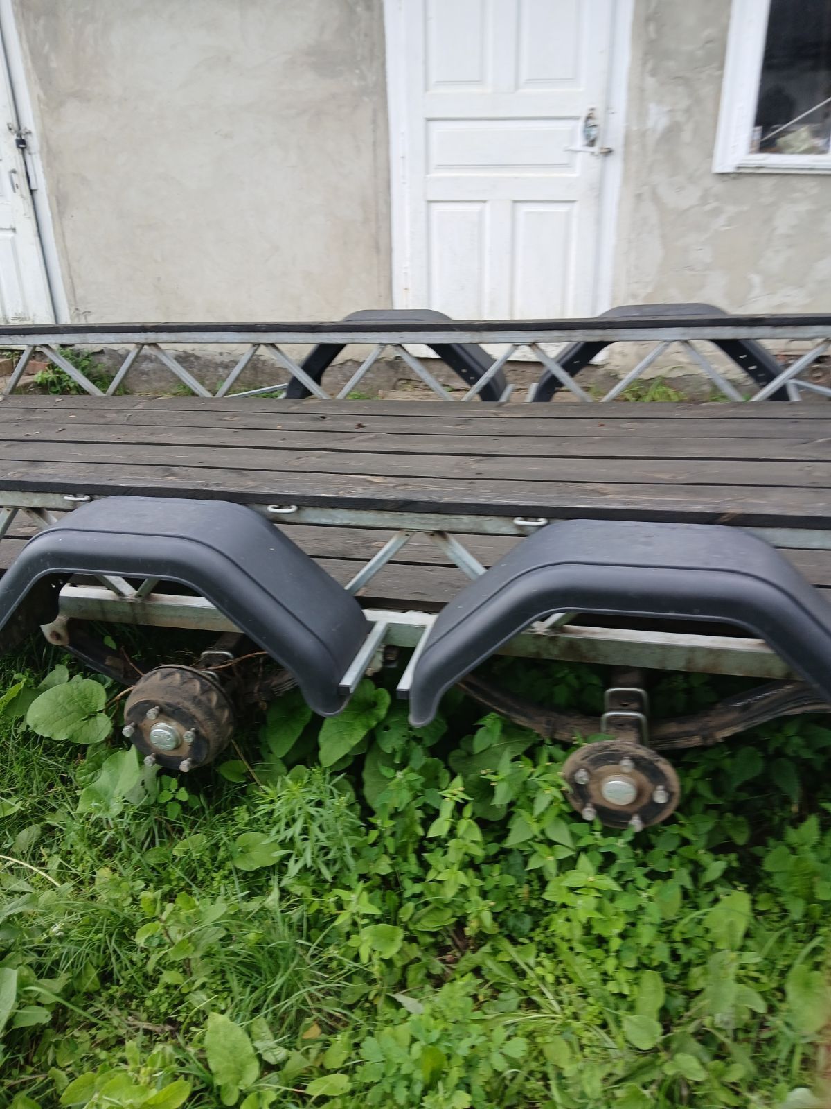 Продам прицеп з документами різіна нова
