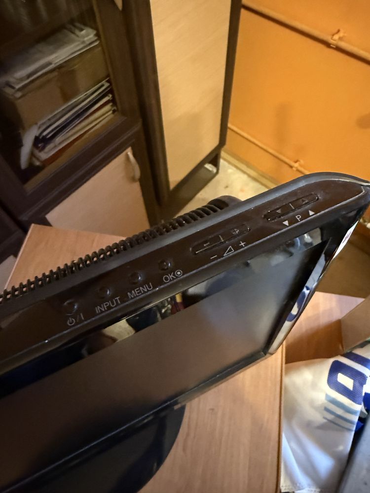 Monitor LG 19 cali
